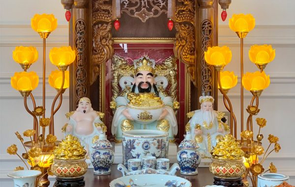 Ban_1_tang_gu_Ve_Vang_logo02